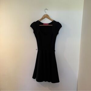 🖤💃🏻your LBD - little black dress from Boohoo